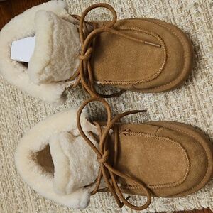 UGG  Brown Suede Boots